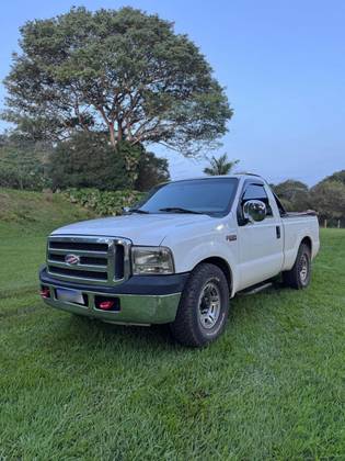 FORD F-250 4.2 XL S DUTY 4X2 CS V6 GASOLINA 2P MANUAL